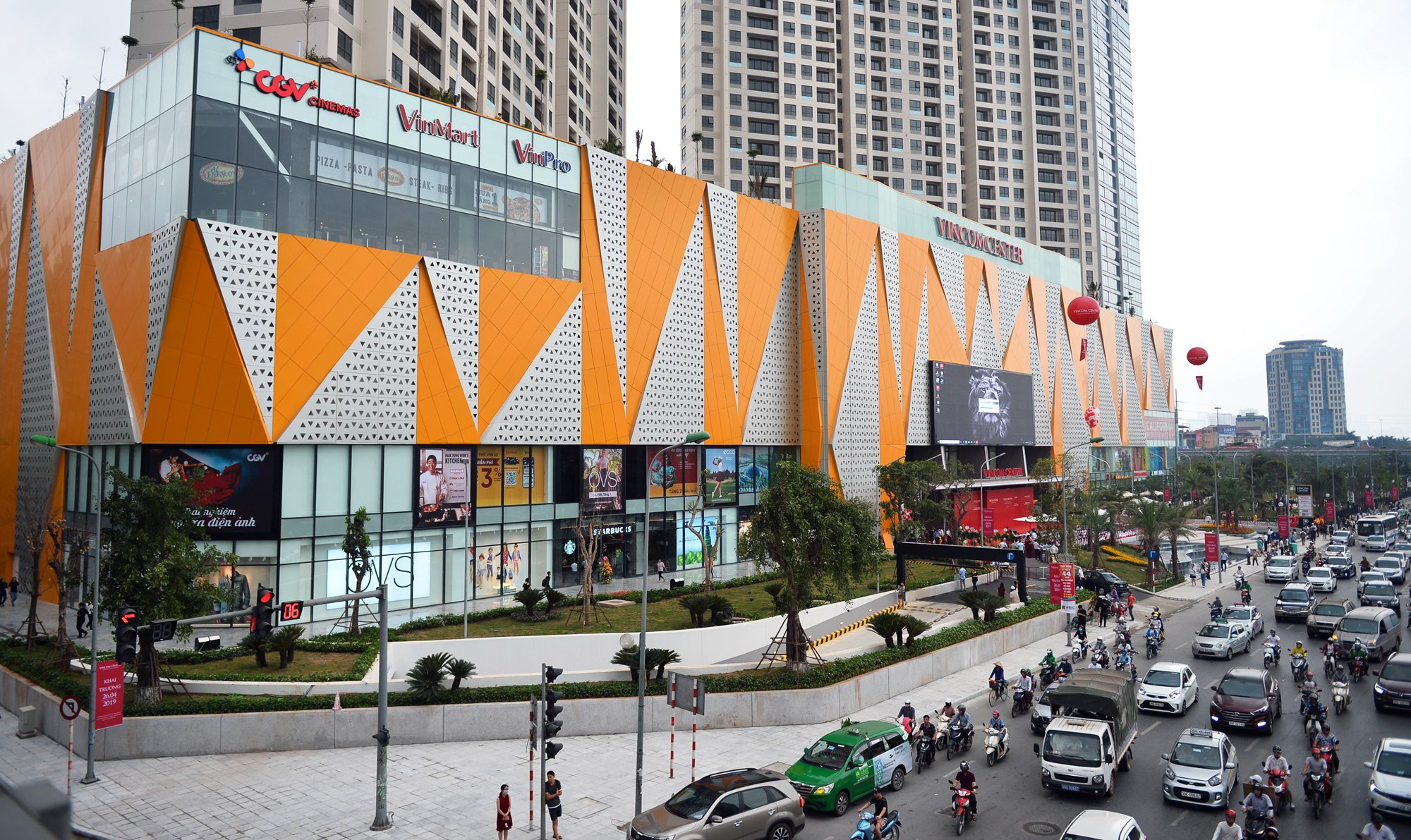 CTCP Vincom Retail (VRE): Công bố tài liệu ĐHCĐ, thành viên HĐQT mới