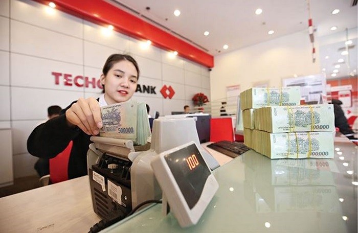 Ngân hàng Techcombank (TCB): Tiềm năng tăng giá tại giá mục tiêu mới là 37%; khuyến nghị Mua vào